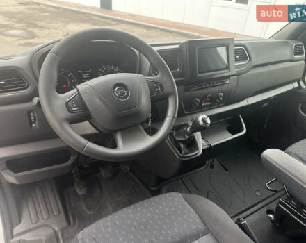 Белый Опель Movano, объемом двигателя 2.3 л и пробегом 197 тыс. км за 19999 $, фото 23 на Automoto.ua