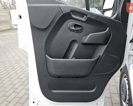 Белый Опель Movano, объемом двигателя 2.3 л и пробегом 133 тыс. км за 20900 $, фото 17 на Automoto.ua