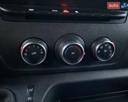 Белый Опель Movano, объемом двигателя 2.3 л и пробегом 144 тыс. км за 18890 $, фото 51 на Automoto.ua