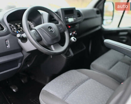 Белый Опель Movano, объемом двигателя 0 л и пробегом 158 тыс. км за 19300 $, фото 41 на Automoto.ua