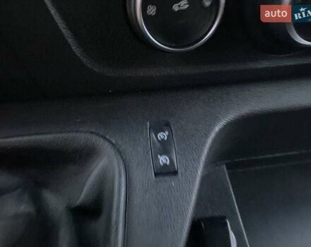 Білий Опель Movano, об'ємом двигуна 2.3 л та пробігом 144 тис. км за 18890 $, фото 51 на Automoto.ua