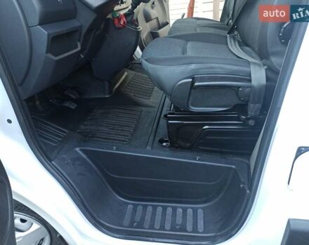 Белый Опель Movano, объемом двигателя 2.3 л и пробегом 133 тыс. км за 15600 $, фото 6 на Automoto.ua