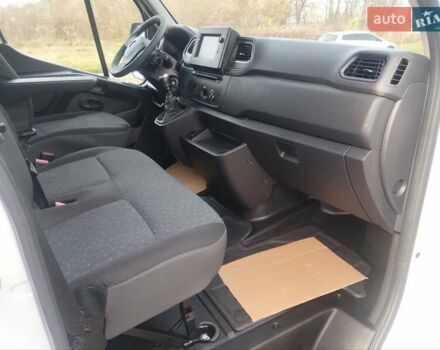 Белый Опель Movano, объемом двигателя 2.3 л и пробегом 150 тыс. км за 18900 $, фото 14 на Automoto.ua