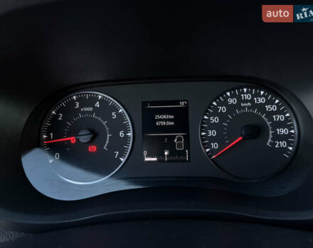 Белый Опель Movano, объемом двигателя 2.3 л и пробегом 254 тыс. км за 18500 $, фото 57 на Automoto.ua