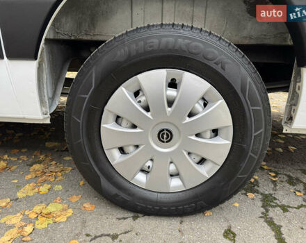 Білий Опель Movano, об'ємом двигуна 2.3 л та пробігом 202 тис. км за 19500 $, фото 29 на Automoto.ua