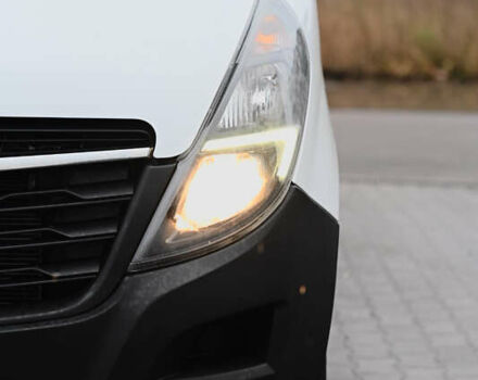 Белый Опель Movano, объемом двигателя 0 л и пробегом 158 тыс. км за 19300 $, фото 12 на Automoto.ua