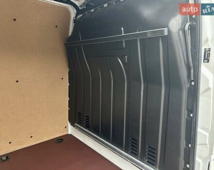 Білий Опель Movano, об'ємом двигуна 2.3 л та пробігом 159 тис. км за 18500 $, фото 12 на Automoto.ua