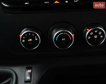 Белый Опель Movano, объемом двигателя 0 л и пробегом 158 тыс. км за 19300 $, фото 46 на Automoto.ua