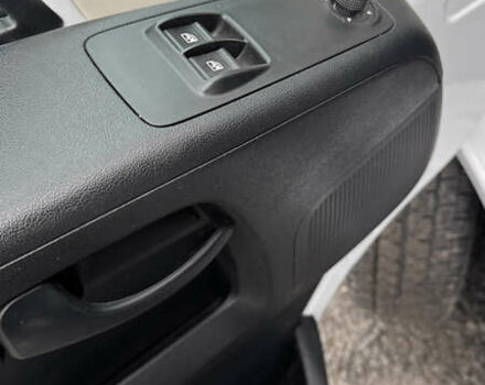 Белый Опель Movano, объемом двигателя 2.2 л и пробегом 220 тыс. км за 25899 $, фото 19 на Automoto.ua