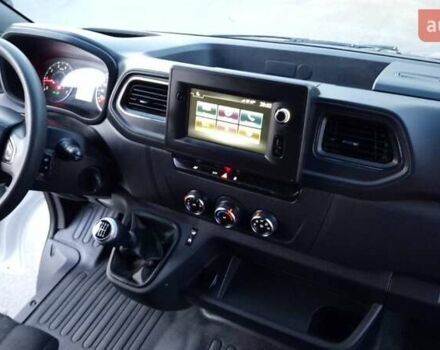 Белый Опель Movano, объемом двигателя 2.3 л и пробегом 275 тыс. км за 18799 $, фото 31 на Automoto.ua