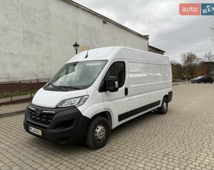 Білий Опель Movano, об'ємом двигуна 2.2 л та пробігом 85 тис. км за 19500 $, фото 3 на Automoto.ua