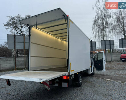 Білий Опель Movano, об'ємом двигуна 2.3 л та пробігом 185 тис. км за 23900 $, фото 22 на Automoto.ua