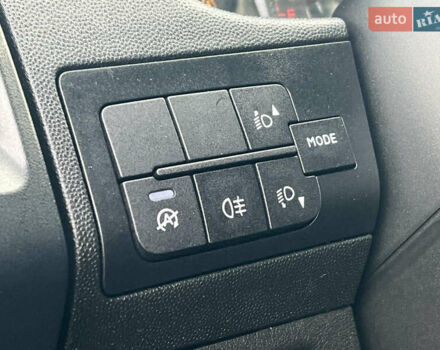 Білий Опель Movano, об'ємом двигуна 2.2 л та пробігом 264 тис. км за 18500 $, фото 8 на Automoto.ua