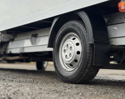 Белый Опель Movano, объемом двигателя 2.2 л и пробегом 220 тыс. км за 25899 $, фото 9 на Automoto.ua