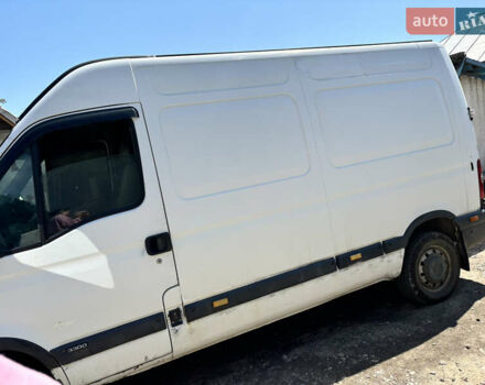 Белый Опель Movano, объемом двигателя 2.46 л и пробегом 400 тыс. км за 5200 $, фото 1 на Automoto.ua