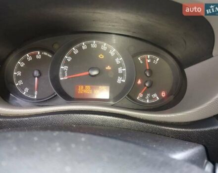 Белый Опель Movano, объемом двигателя 2.3 л и пробегом 329 тыс. км за 12500 $, фото 3 на Automoto.ua