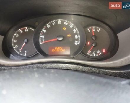 Белый Опель Movano, объемом двигателя 2.3 л и пробегом 329 тыс. км за 12500 $, фото 4 на Automoto.ua