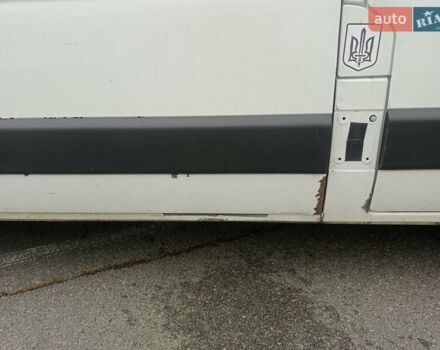 Белый Опель Movano, объемом двигателя 2.3 л и пробегом 926 тыс. км за 11000 $, фото 14 на Automoto.ua