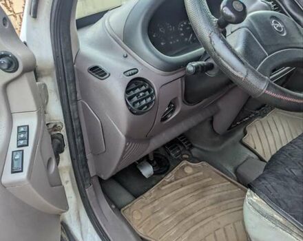 Белый Опель Movano, объемом двигателя 0 л и пробегом 650 тыс. км за 2300 $, фото 2 на Automoto.ua