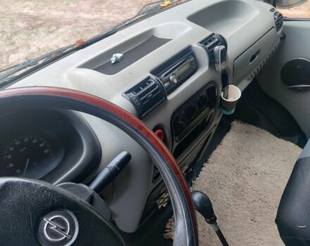 Опель Movano 2002 в Чугуеве на Automoto.ua Белый Опель Movano, объемом двигателя 0 л и пробегом 300 тыс. км за 2890 $, фото 4 на Automoto.ua