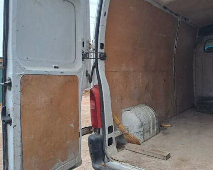 Белый Опель Movano, объемом двигателя 2.46 л и пробегом 350 тыс. км за 5200 $, фото 9 на Automoto.ua