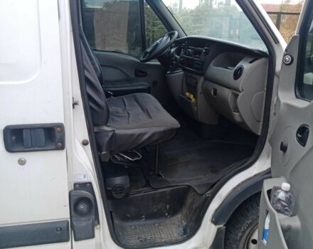 Белый Опель Movano, объемом двигателя 2.5 л и пробегом 419 тыс. км за 6700 $, фото 4 на Automoto.ua