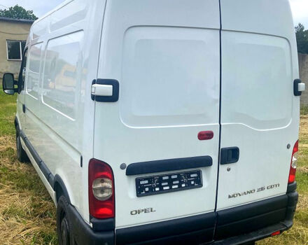 Белый Опель Movano, объемом двигателя 2.5 л и пробегом 267 тыс. км за 7480 $, фото 3 на Automoto.ua