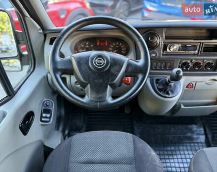 Білий Опель Movano, об'ємом двигуна 2.46 л та пробігом 318 тис. км за 6900 $, фото 40 на Automoto.ua