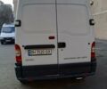 Белый Опель Movano, объемом двигателя 2.46 л и пробегом 341 тыс. км за 6000 $, фото 3 на Automoto.ua