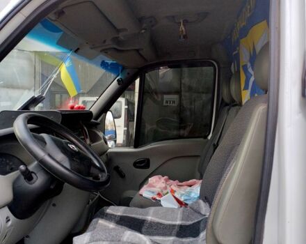 Белый Опель Movano, объемом двигателя 2.5 л и пробегом 490 тыс. км за 6600 $, фото 5 на Automoto.ua