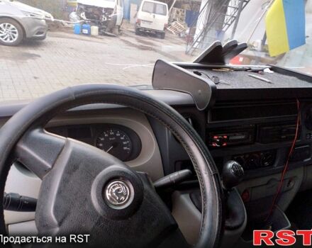 Белый Опель Movano, объемом двигателя 2.5 л и пробегом 490 тыс. км за 6600 $, фото 7 на Automoto.ua