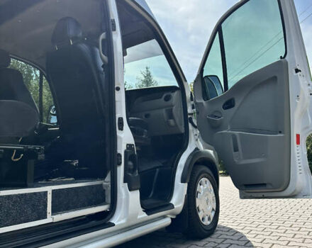 Білий Опель Movano, об'ємом двигуна 2.46 л та пробігом 291 тис. км за 11999 $, фото 44 на Automoto.ua