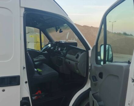 Білий Опель Movano, об'ємом двигуна 2.5 л та пробігом 430 тис. км за 8000 $, фото 2 на Automoto.ua