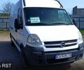 Белый Опель Movano, объемом двигателя 2.5 л и пробегом 450 тыс. км за 7300 $, фото 1 на Automoto.ua