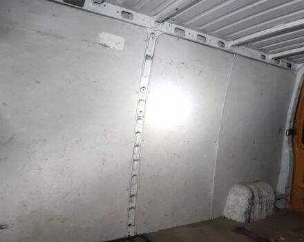 Белый Опель Movano, объемом двигателя 2 л и пробегом 400 тыс. км за 4300 $, фото 5 на Automoto.ua