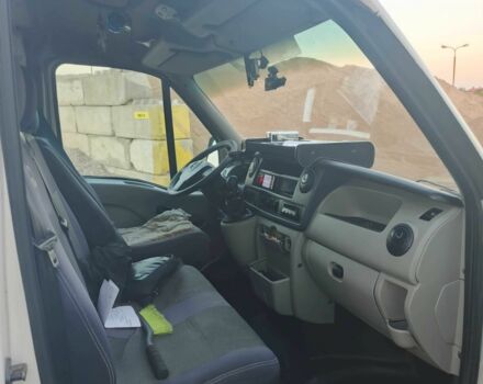 Білий Опель Movano, об'ємом двигуна 2.5 л та пробігом 430 тис. км за 8000 $, фото 3 на Automoto.ua
