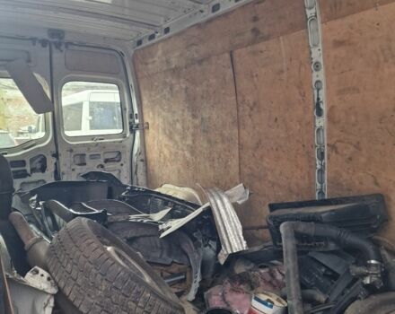 Белый Опель Movano, объемом двигателя 2.5 л и пробегом 240 тыс. км за 1999 $, фото 5 на Automoto.ua