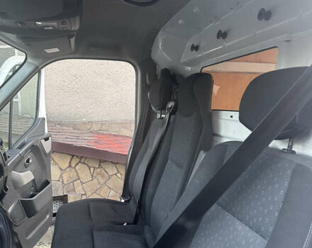 Белый Опель Movano, объемом двигателя 2.3 л и пробегом 297 тыс. км за 11000 $, фото 9 на Automoto.ua