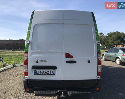 Белый Опель Movano, объемом двигателя 2.3 л и пробегом 70 тыс. км за 10000 $, фото 5 на Automoto.ua