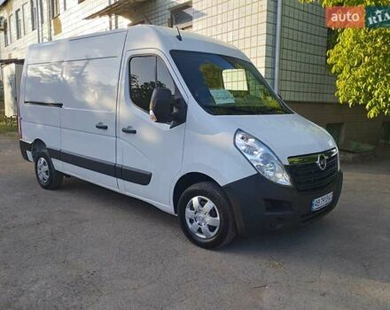Белый Опель Movano, объемом двигателя 2.3 л и пробегом 303 тыс. км за 13500 $, фото 2 на Automoto.ua
