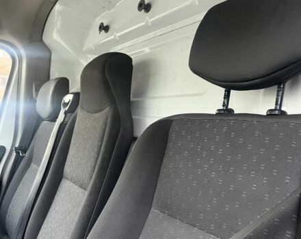 Белый Опель Movano, объемом двигателя 2.3 л и пробегом 454 тыс. км за 9500 $, фото 4 на Automoto.ua