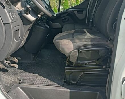 Белый Опель Movano, объемом двигателя 2.3 л и пробегом 307 тыс. км за 288 $, фото 4 на Automoto.ua