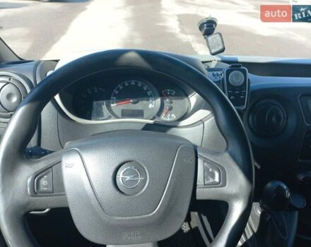 Белый Опель Movano, объемом двигателя 2.3 л и пробегом 240 тыс. км за 14000 $, фото 21 на Automoto.ua