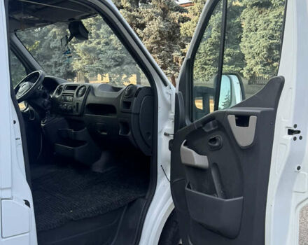 Белый Опель Movano, объемом двигателя 2.3 л и пробегом 570 тыс. км за 14250 $, фото 18 на Automoto.ua