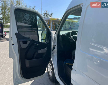 Білий Опель Movano, об'ємом двигуна 2.3 л та пробігом 365 тис. км за 13500 $, фото 4 на Automoto.ua