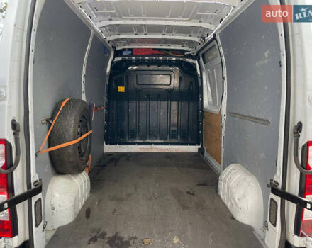 Білий Опель Movano, об'ємом двигуна 2.3 л та пробігом 365 тис. км за 13500 $, фото 10 на Automoto.ua