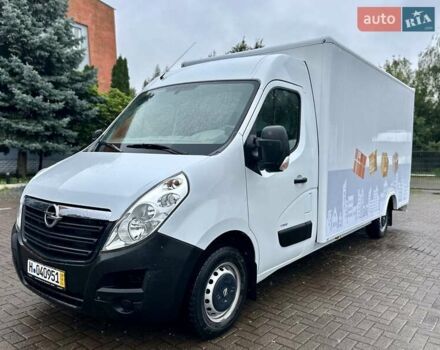 Белый Опель Movano, объемом двигателя 2.3 л и пробегом 256 тыс. км за 16550 $, фото 1 на Automoto.ua