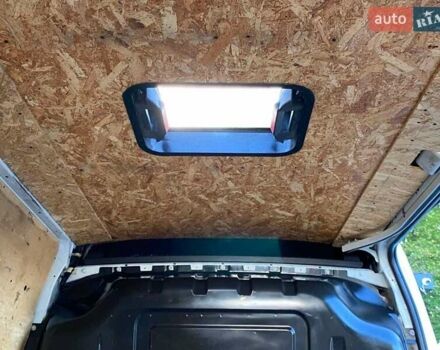 Белый Опель Movano, объемом двигателя 2.3 л и пробегом 265 тыс. км за 15600 $, фото 23 на Automoto.ua