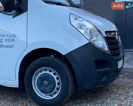 Белый Опель Movano, объемом двигателя 2.3 л и пробегом 265 тыс. км за 15600 $, фото 1 на Automoto.ua