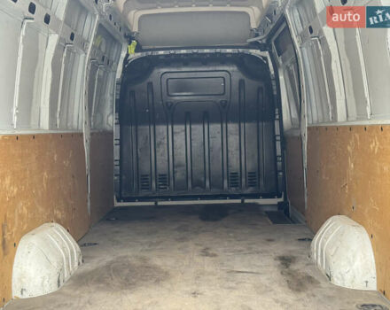 Білий Опель Movano, об'ємом двигуна 2.3 л та пробігом 473 тис. км за 16000 $, фото 13 на Automoto.ua